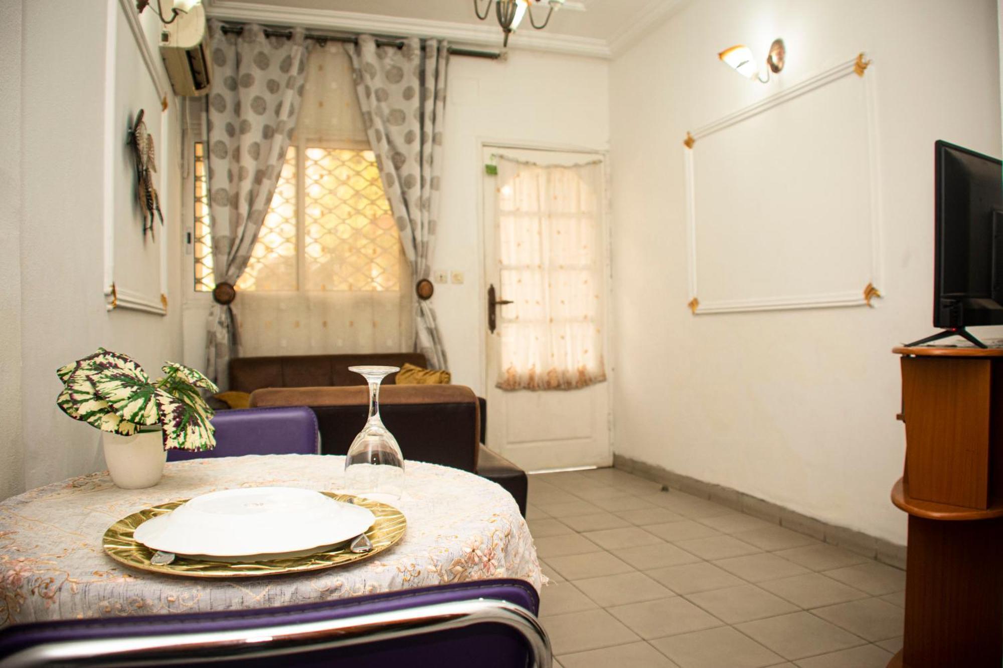 Clos D'Anthony Residence Bonanjo Douala Exterior foto